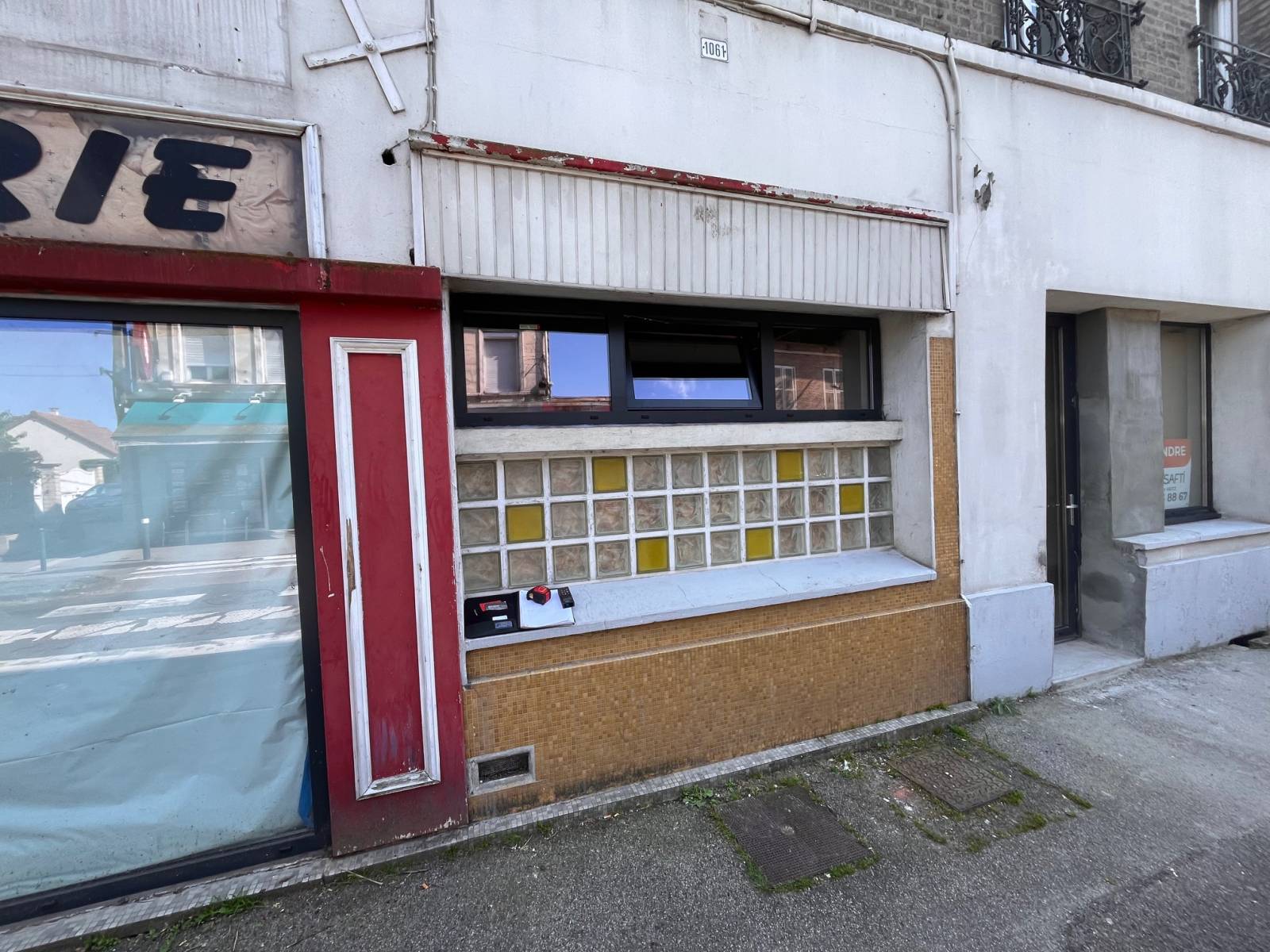 Rénovation façade local commercial, Caudebec les Elbeuf