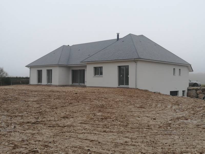 Charpente couverture maison neuve en ardoise naturelles ,Conches en ouche 27190