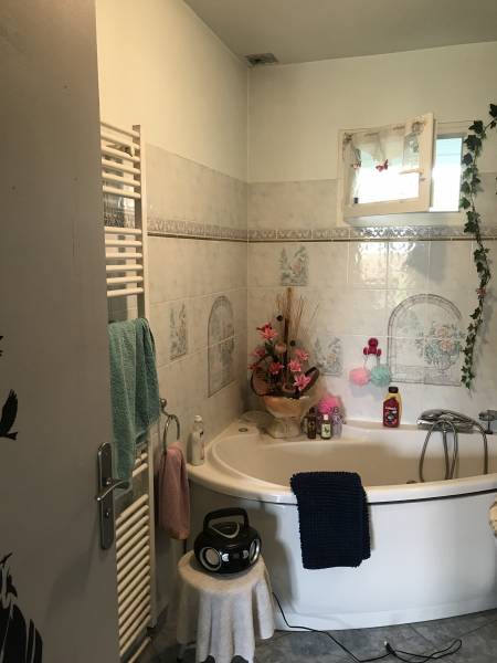 Salle de bain PMR ,Saint pierre les elbeuf 76640