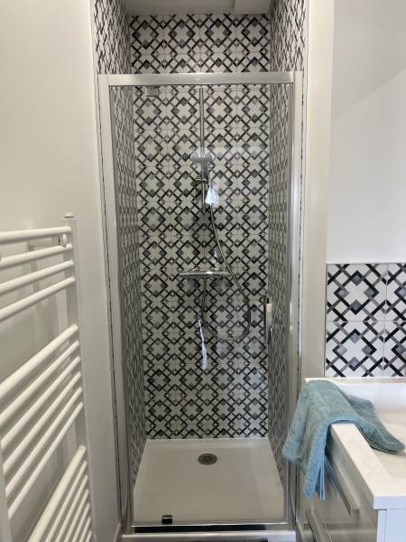 Salle de bain PMR ,Saint pierre les elbeuf 76640